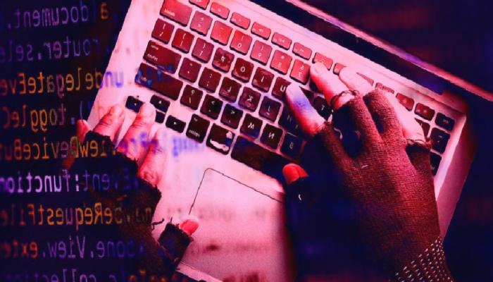 Bu Kripto Para Platformu Hacklendi: Paranızı Çekin!