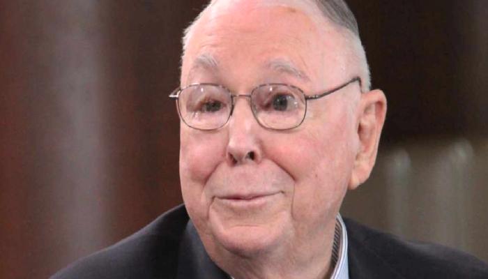 Charlie Munger, Kripto Paraların “Aptallık” Olduğunu Savundu