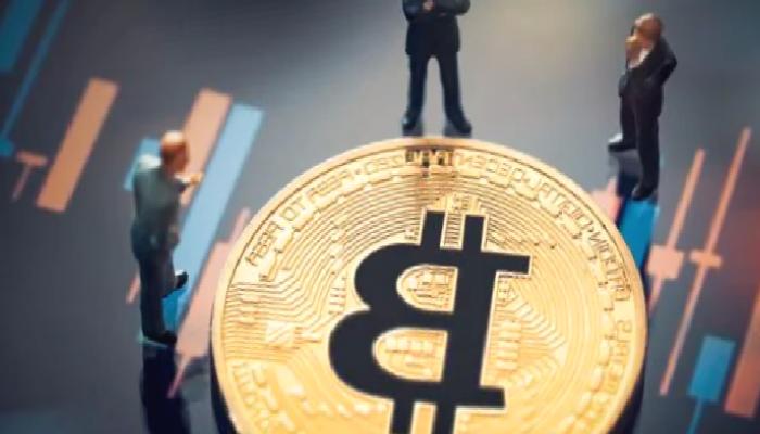 2 Ekonomist: Yalnızca Bu Altcoin Bitcoin’i Geçebilir!