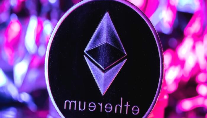 Dünyaca Ünlü Teknoloji Uzmanı, ETH ve Bu Coinlerden Aldı!
