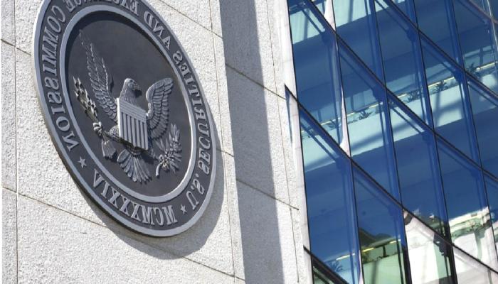 SEC Uyardı! Bu Bitcoin Borsası Yöneticileri Satışa Başladı!