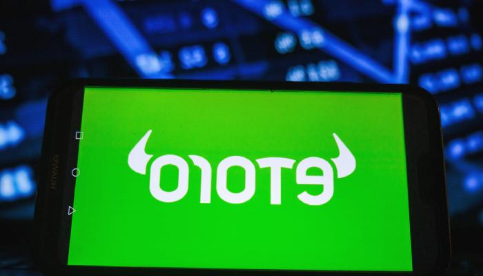 eToro Nedir?