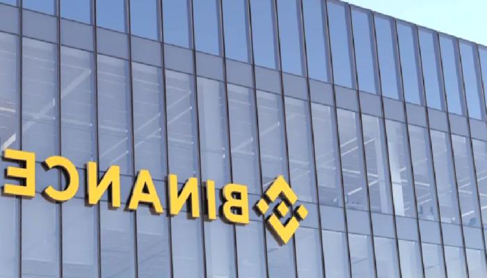 Binance Yöneticisi: Regülatörler Bu Maddeyi Örnek Almalı
