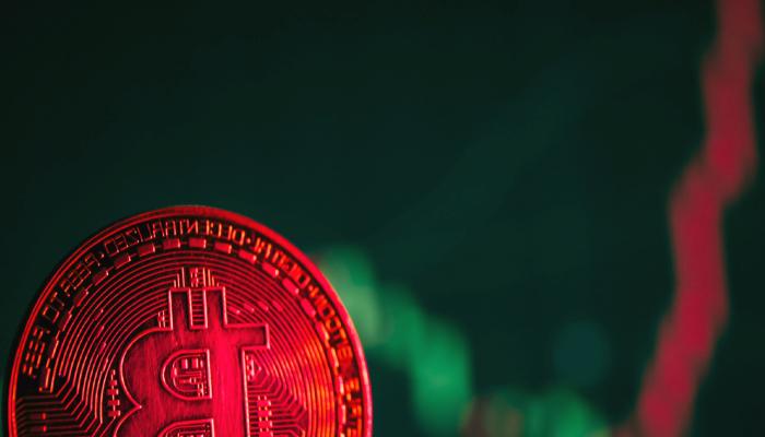 Bitcoin Düşüşe Geçti! En Çok Bu Altcoinler Tasfiye Oldu!