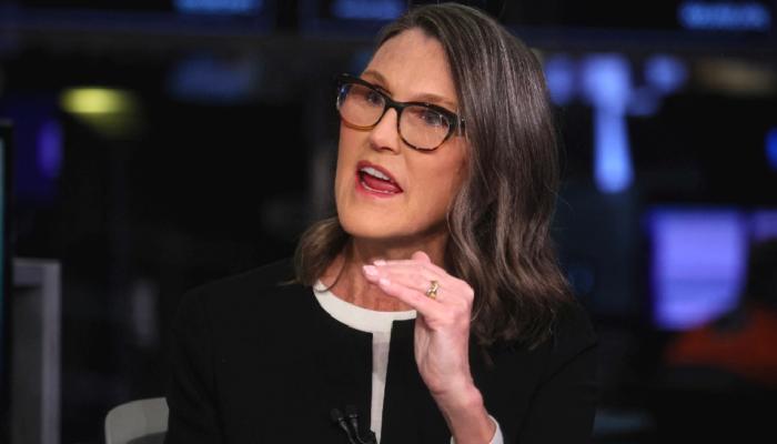 Cathie Wood, Coinbase Payında İştahlı