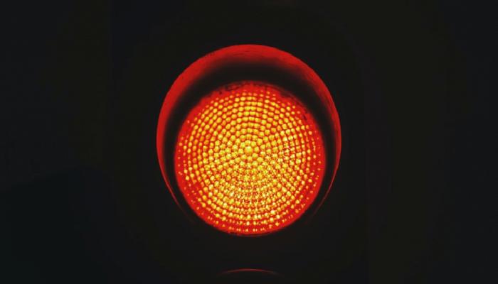 Finans Şirketi Uyardı: Bu 2 Altcoin Alınmaz, Uzak Durun!