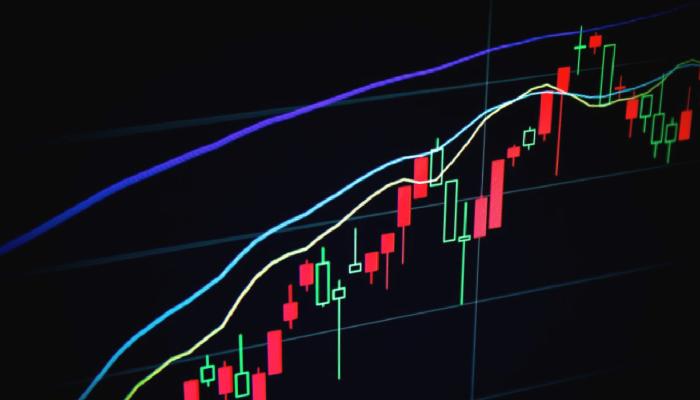Bitcoin Düşerken Bu 5 Altcoin Büyük Tasfiye Gördü!