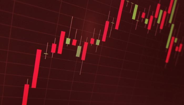 Bu 2 Altcoin İçin Alarm: Topluluk Coin Döküyor!
