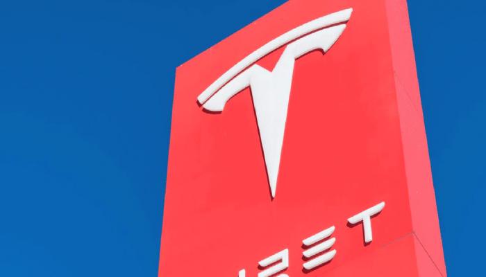 Kripto Yatırımcıları Heyecanlı: Tesla’dan Bu 2 Coin İçin Hamle!