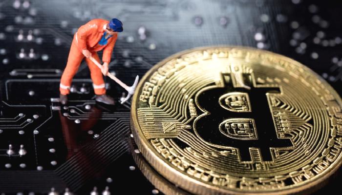 Bitcoin madencileri güç günler geçiriyor!