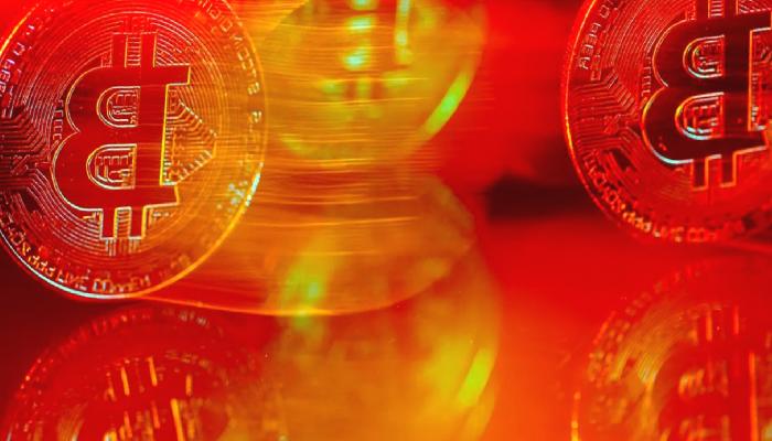 Analist Uyardı: BTC ve Altcoinler İçin Daha Berbatı Geliyor!