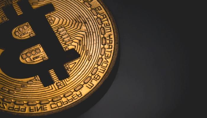 Bitcoin, tarafını üst çevirdi!