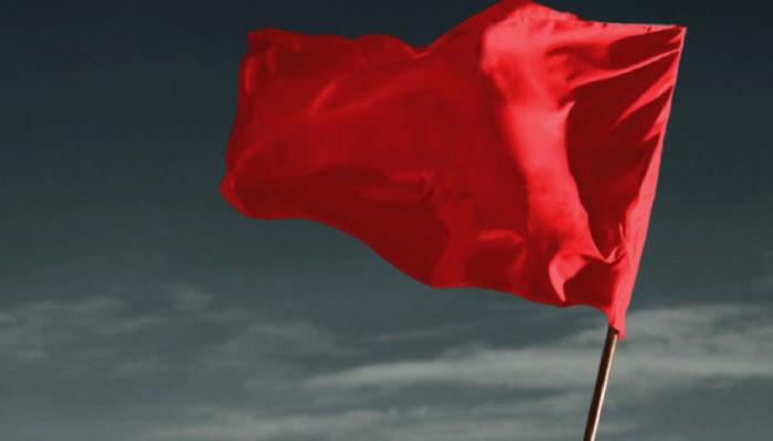 Bu 3 Altcoin İçin Kırmızı Bayraklar Kalktı: Ekim’de Uzak Durun!