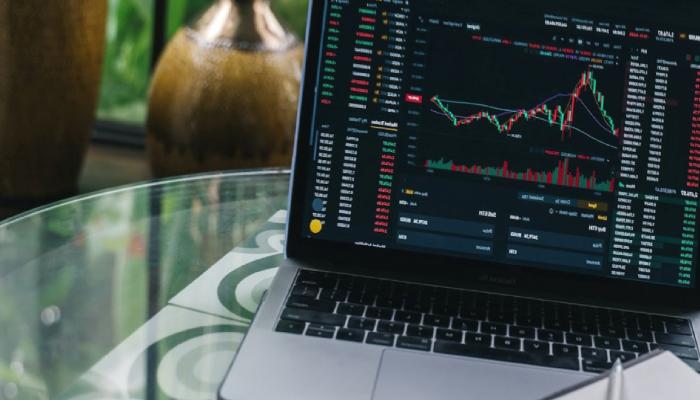 Ünlü Şirket O Altcoin’i Borsaya Yatırdı: Fiyatı Uçuşa Geçti!